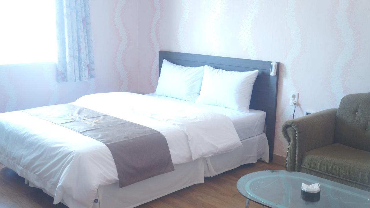 Hill Park Hotel Jeju Dış mekan fotoğraf